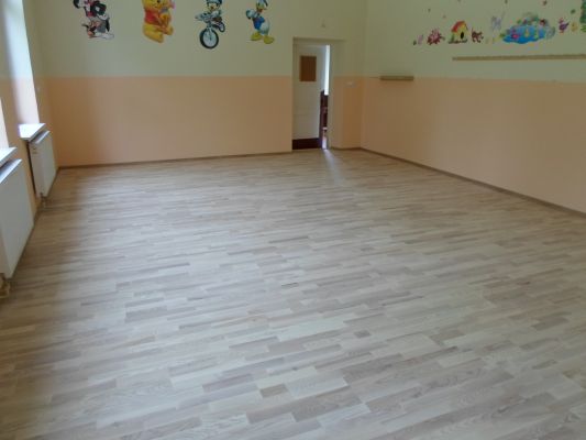 Remont pod�ogi Wierzbanowa, UG 